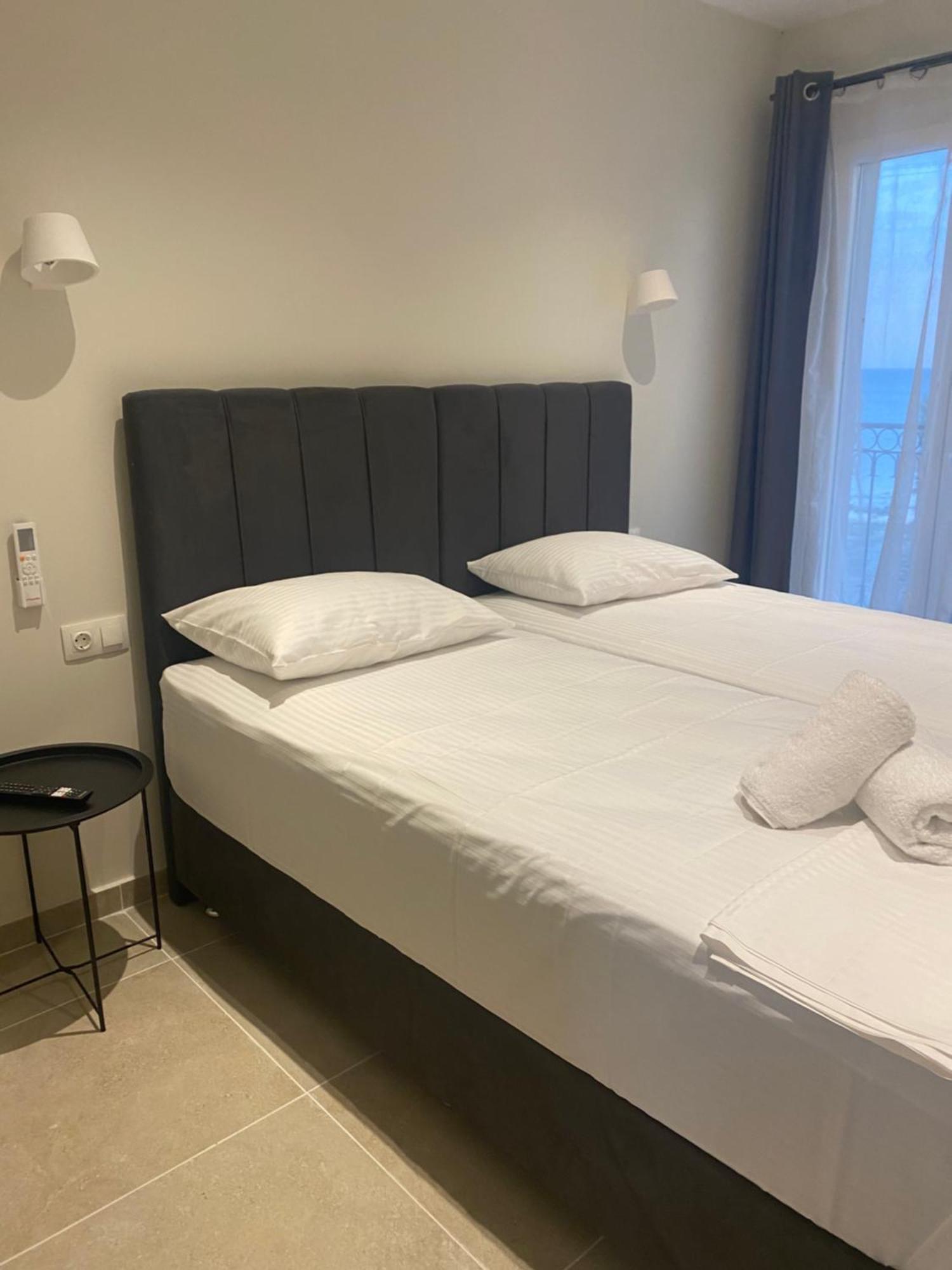 Locanda Dei Sogni Originale Othonoi Ngoại thất bức ảnh